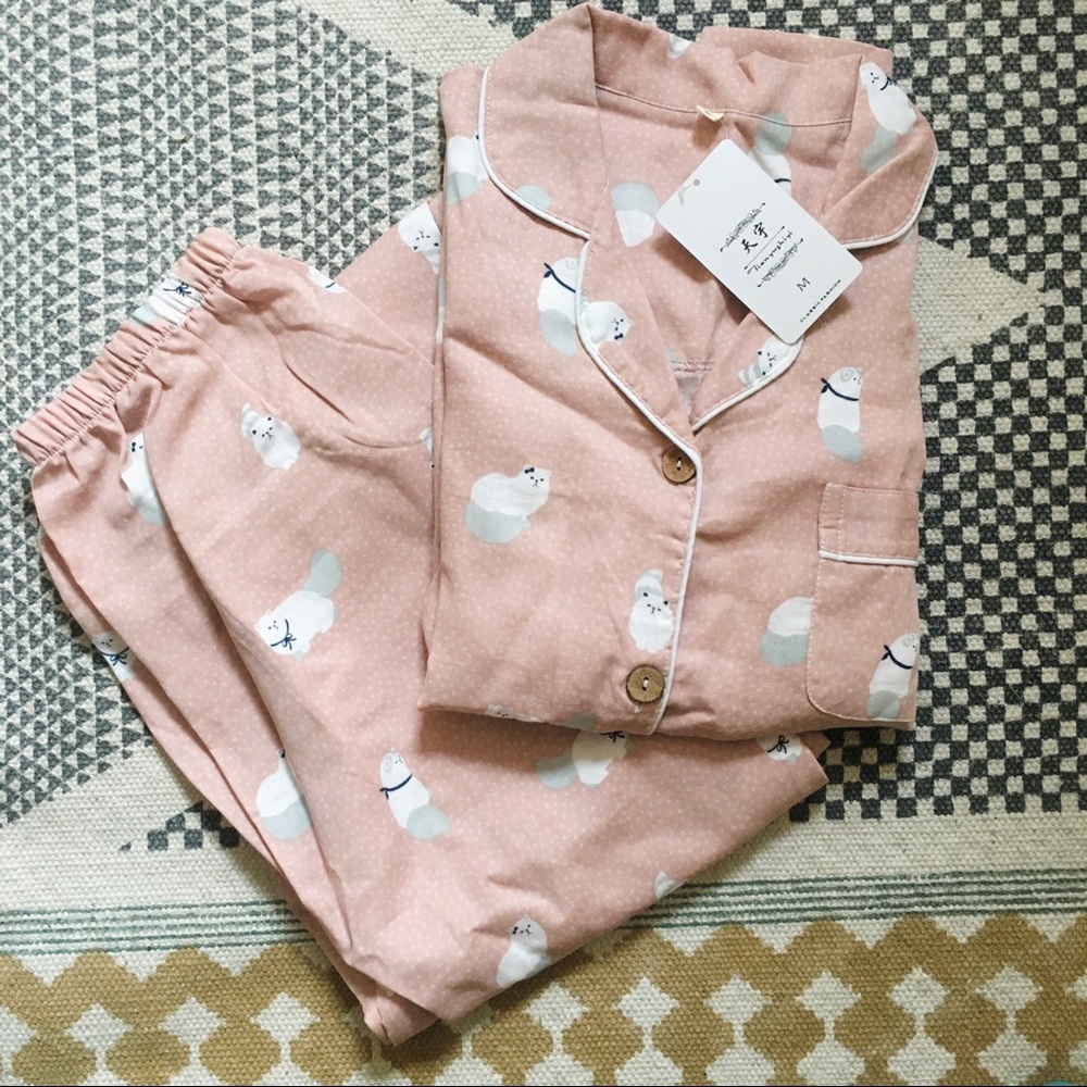 Adorable Korean cat print pajamas